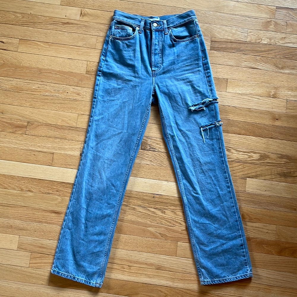 Topshop Kort Jean with Slash Rips in Bleach